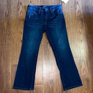 WHO what wear size 2 denim jeans